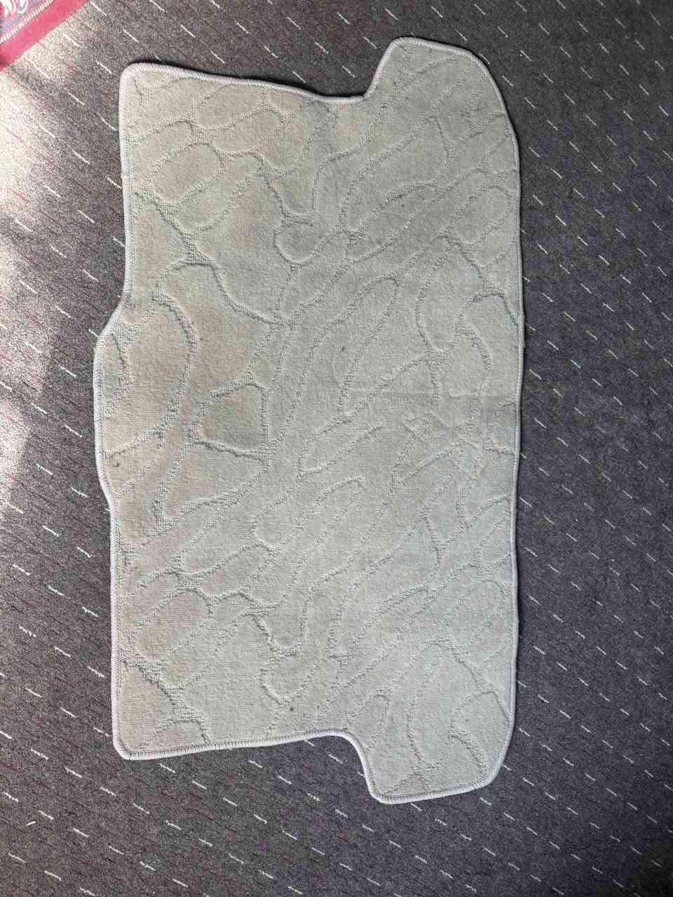 السلام عليكم اخوان هذي كاعيات مال باجيروا اصلية للبيع
***********
السعر 100 دولار
