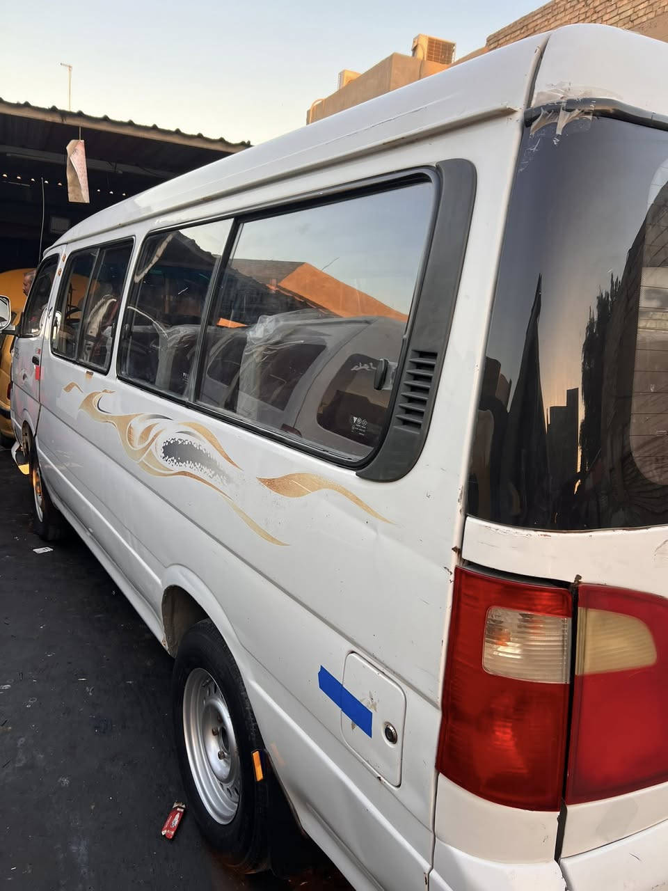 السلام عليكم فتون 2011للبيع كفاله وكاله فقط
دوشمه عامه مكينه كير اكسل مكفولات  سنويه 2028 
مكاني بغداد وكاله فقط  الاتصال ***********
