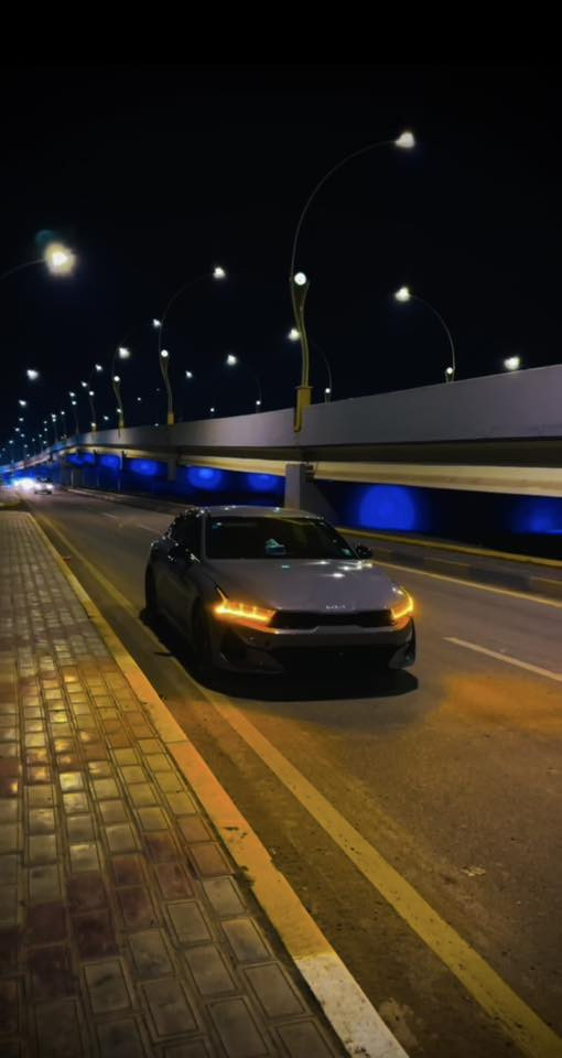 سلام عليكم كي فايف دخول جديد صارله شهر من دخلت موديل 2024 ماشيه 43 ميل محرك 1600 تيربو كير 8 نمر فول موصفات ما عده الفتحه ضربته نص جاملغ ومبدل بدون ايرباك بدون ضربه قويه خفيفه كلش السياره جديد كلش رقم كربلاء باقي بس على استلام الوحات السعر 192 وبيه مجال حك الجيه للستفسار اتصال برقم *********** مكان السياره كربلاء
