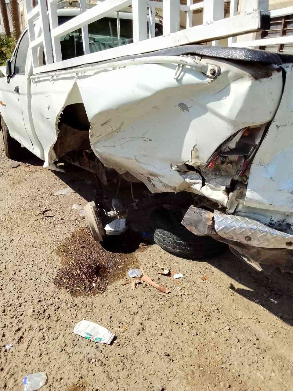 للبيع  بيكم ميسيوشي 2002 خمسه جنكال بسمي هذه الأضرار حسب الصور رقم بغداد الماني الاستفسار على الرقم   ***********  مكانها بغداد السعر 40 بيها مجال
