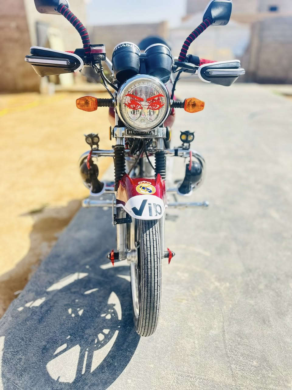 هايوشه ٢٤
نضافة فول جلخ مابي مكفول 
بصمات ثنين سويجات ٣ جادر وخوذه وتشيرت 
مراوس بسولنك ويرهم بيع 
موصل ٩٥٠ومابعتة يمه زود يتفضل خاص 
مكاني القائم حصيبة


**إذا كنت صاحب هذا الإعلان وتريد حذفه لأي سبب، رجاءا أرسل رسالة إلى الدعم الفني**