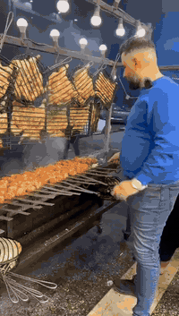 ‼️‼️عرررررض مطعم العائلة 
صينيه مشاوي بـ25000 تكفي ٥ ال٦ نفرات
محتوياتها
نص دجاجه مع تكه عدد 2 شيش مع نص نفر اجنحة عدد 4 مع عرايس مع تمن وخبز وخضروات 

“أطيب المشاوي والطعم الأصيل 🍖باايادي مصلاوية 
مشاوينا على حطب الحمضيات 
📍 عنوانا العامرية مقابل مول العامرية
⏰ وقت العمل من 10 صباحًا إلى 3 الفجر
🚗 توصيل داخل وخارج العامرية
📲 للطلب واتساب: ***********
