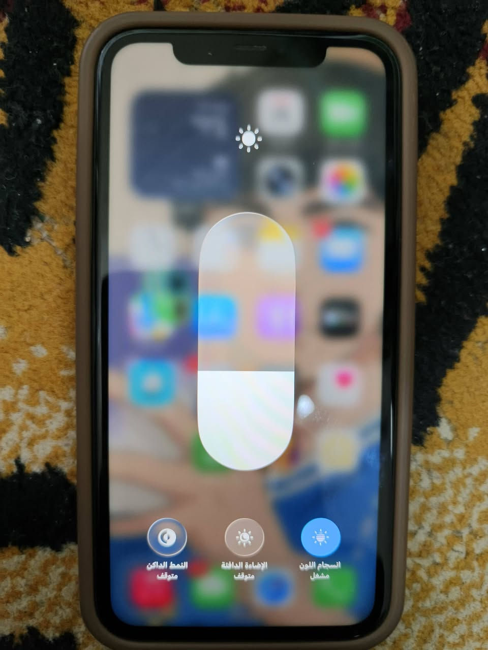 iphone11. 
بطاريه 71
نضافه 100 كدام عينك كلشي ما مبدل بيه 
الذاكره:  128

250الف وبي مجال

***********
