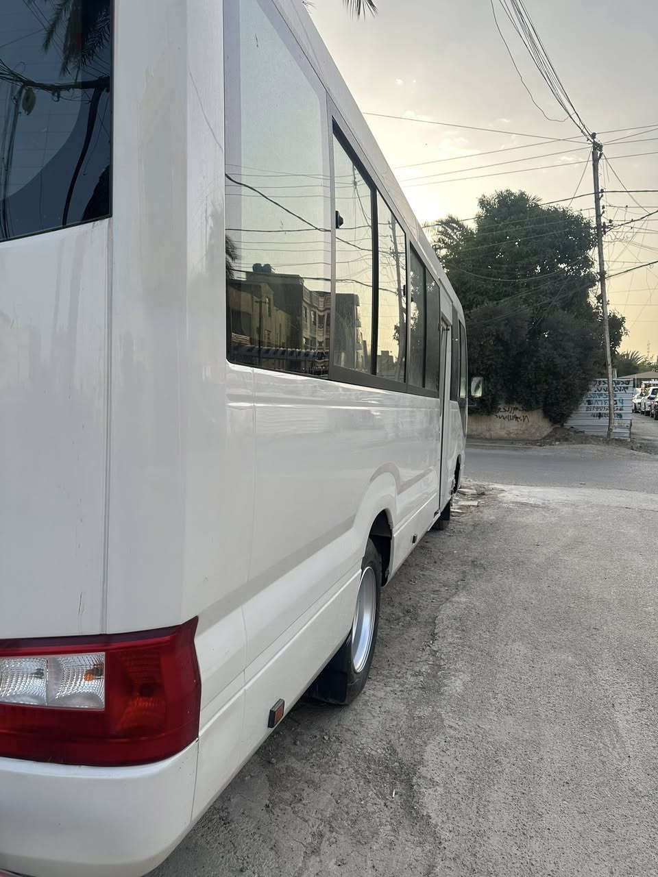 سلام عليكم كوستر موديل ١٩ دخول جديد سياره قلاب ستاركس تخم تاير جديد درع خلفي كير مكينه اكسل كفال بيه صبغ مكانت صبغ رش مل كويت السعر ٤٦٠ وبيه مجال ترهم مراوس رقم الهاتف ***********
