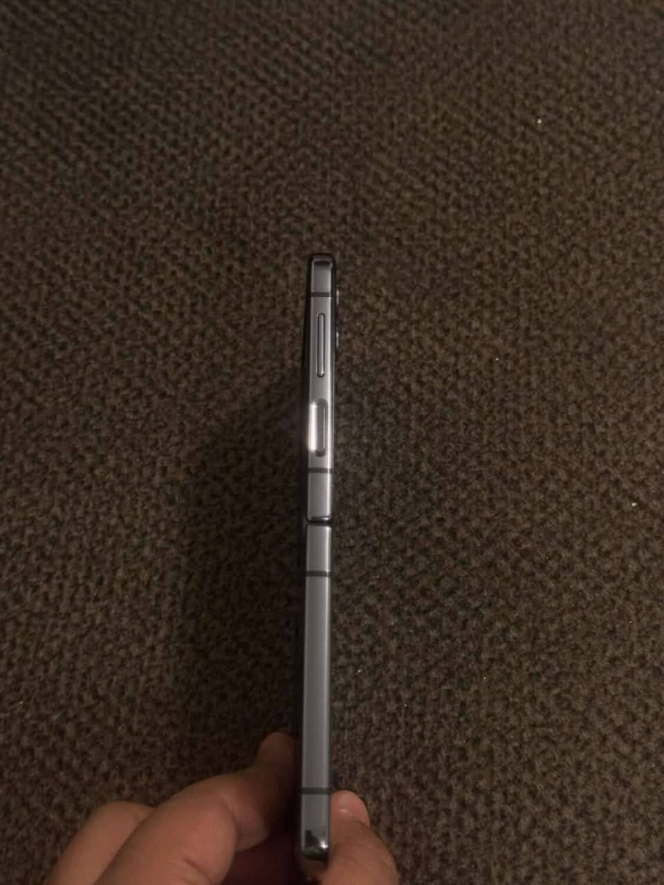 .
السلام عليكم 🌹
للبيع Samsung Z Flip 4 📱✨
ذاكرة 128GB
نسخة الشرق الأوسط 🇮🇶
مو بالة ❌
اللون أسود 🖤
نظافة 1000000 ما شاء الله 🔥
📍المكان: بغداد - الزعفرانية
💰السعر: 375 وبيه مجال للجادين
او مراوس
للتواصل:
📞 ***********
