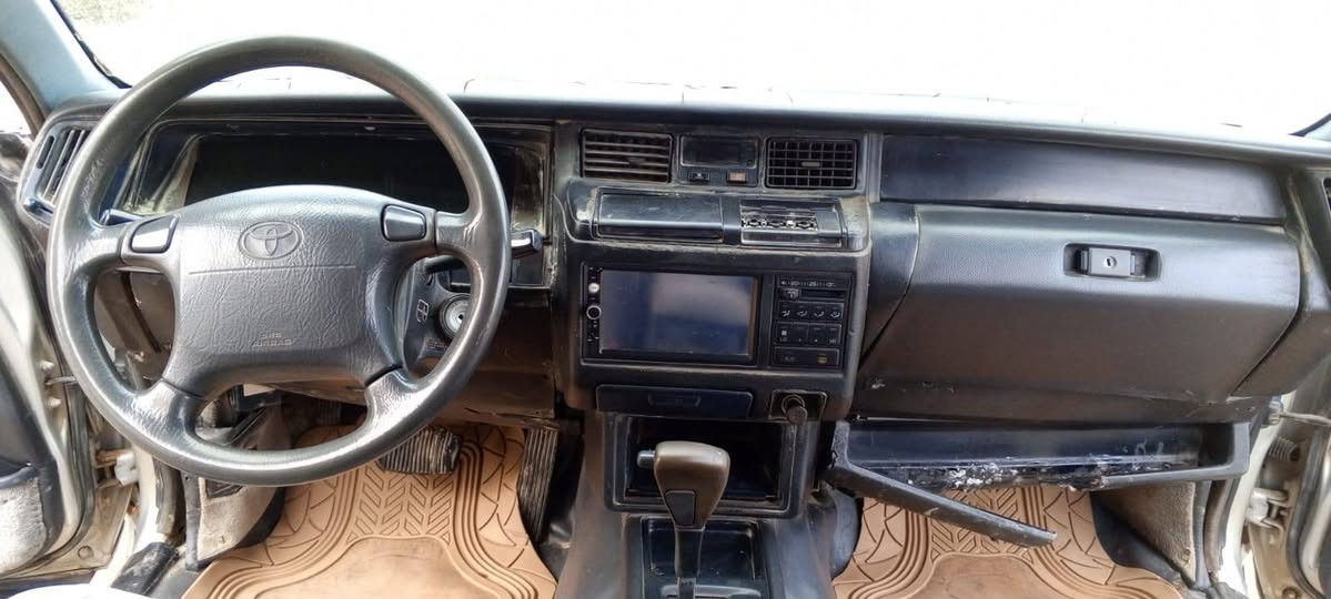 السلام عليكم
ارنب موديل 93 سياره مقفوله كفاله عامه فقط صبغ جماليه
سياره باسمي مكان ذي قار
سعر 70
التواصل على الرقم
***********
