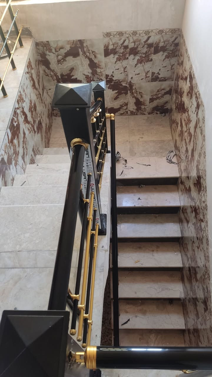 محمد محجرات  الامنيوم التركي 🇹🇷🇹🇷اصلي
مستعدون عمال كافه المحجرات المنيوم 
التركي كافت المحجرات 

مسعدون كافت المحافظات وبسعار مناسبا 
سعر المتر50  الف  من عده الدنكه مربعه يختلف سعرهه ✋🧑‍🦯 كافت المحافظات  
ونشالله يعجبكم شغلي 

محمد العكيلي ***********
