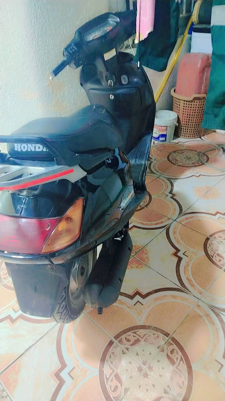 سلام عليكم دراجه سبيسي ياباني  للبيع
الدراجه خير من الله مفتوحه مره وحده الدراجه نضافته ٩٠بل كفرات اصليه نكره سلف هندر دبل اشاره لايت عالي ناصي السعر ٦٢٥ وبيه مجال مستعجل عليه


**إذا كنت صاحب هذا الإعلان وتريد حذفه لأي سبب، رجاءا أرسل رسالة إلى الدعم الفني**