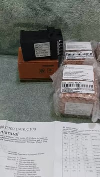 مسيطرات ريلي • ٧ قطع • توصيل