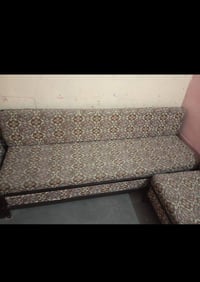 كنب مستعمل • قرب جامع الحسين