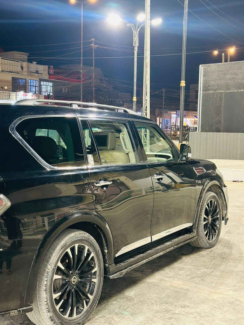 السلام عليكم نيسان باترول 2017 مفوله السياره رادارات حساسات كاميرا اماميه كاميرا خلفه صندوق كهرباء باسمي السياره ثاني يوم تحويل هزه جديده بانوراما مرايات شفط كير محرك مقفول قطعتين صبق عنواني بغداد مدينه الصدرالسعر 265 رقم الهاتف رقم الهاتف ***********()***********
