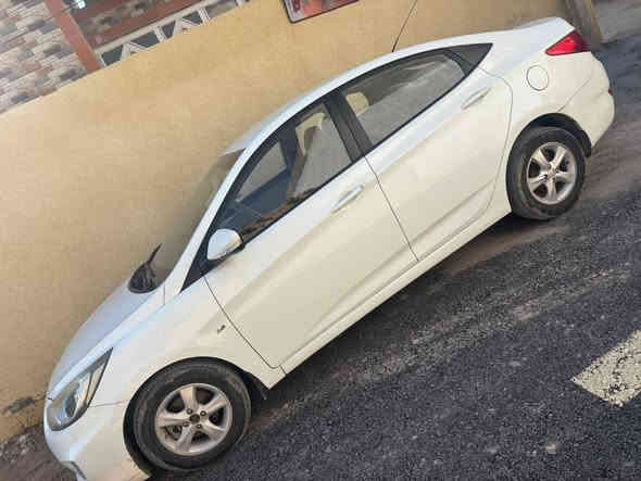 اكسنت ٢٠١٣ للبيع خليجي السعر ١٠٥ مجال الشراي يتصل ***********
