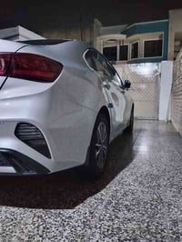 سيراتو خليجي  ضمان دوليه مديل24 فول موصفات محرك 2000 فتحه مري شفط  ماش...