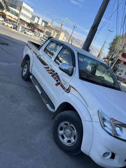 بيكم هايلوكس مرزي 
مودل 2012
***********
