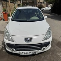 بيجو 307 موديل 2006  جاهزة من كلشي محرك كير تبريد كله جاهز  كشنات جلد ...