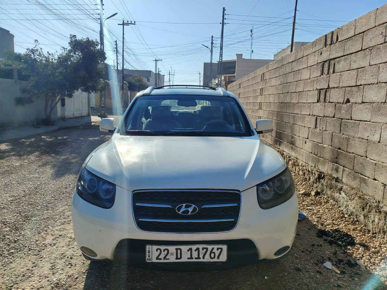 السلام عليكم سنتافي 2009 خليجي مواصفات فول موصفات 1 عل1 مكينه 6 سلندر. 7 راكب. فوريل. فتحه. تحكمات. كشن كهرباء. شاشه وكامره. مانع انزلاق. 3 قطع تبريد بيها صبغ بنيد شويه بالصندوك مابيها اي نواقص جاهزه. السعر 129 وبي مجال للاستفسار  *********** او ع خاص
