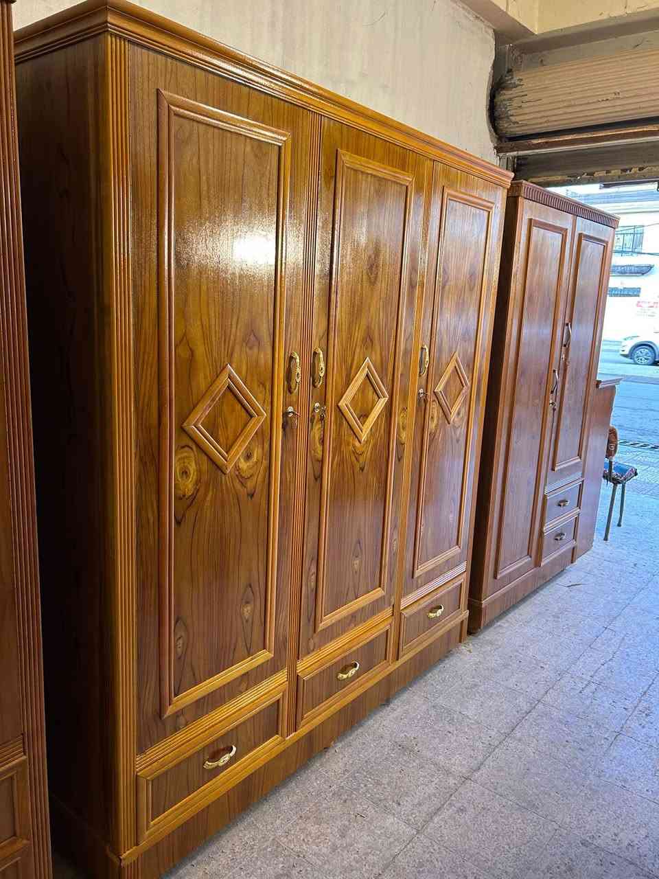 كنتور للبيع جديد فصال حديث ⭕️⭕️
3باب صاج زان 5 ملم فصال تركي حديث شغل توصي ثقيل مو تجاري ضهر  جمبر منهوض عن الارض
للاستفسار الاتصال على الارقام
اسيا 📞(***********)
كورك📞  (***********)
عنواننا 

الحدباء معرض ابو حسون قرب مرطبات البحرين❄️⭕️⭕️
مستعدون شراء الغرف الصاج المستعمله والكناتير 👍🏻
