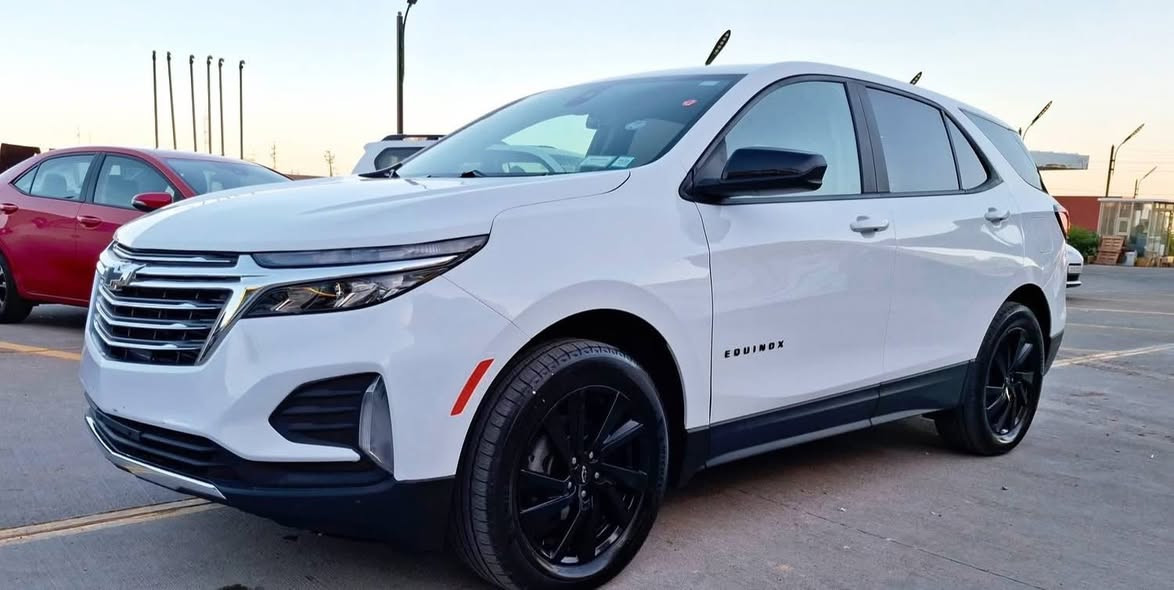 شوفرليت ايكوينكس 2023  مواصفات LS
اللون ابيض
الوصول اليوم 
الموقع اربيل 
رقم كاتي اربيل
المواصفات :
بصمة 
رادار 
 تشغيل عن بعد
شاشة كبيرة 
داخل لونين كريمي واسود
هندبريك بصمة
LED امامي 
تحكم ستيرن 
كروس سرعة 
بلوتوث 
قطعتين تبريد 
اطفاء ذاتي 
حساس 
فور ويلAWD
لايت زنون 3 عدسات/ويل كب اسود اصلي 
لد امامي نهاري لد خلفي
ماشيه 17 الف فقط
مكينه 1500Tتوربو
رقم الشاصي مرفق
شرط بدون دواخل او شواصي
كلشي المبدل شرط راجع شركة
السعر 155 ومجال للشراي
للاستفسار مراجعة الصفحة 
او الاتصال بالرقم *********** بيه واتساب
