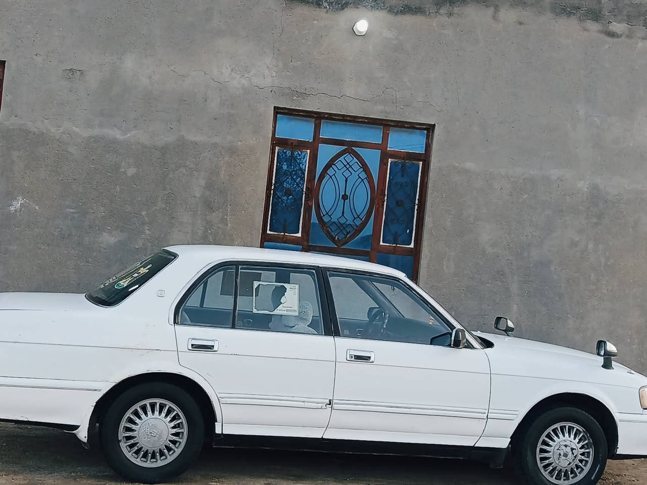 سلام عليكم سياره ارنب موديل 96 سياره حلوه تبريد شغال مكينه وكير وحداديه فول تخف تاير جديد سعر65 وبيها مجال رقم الهاتف *********** العنون سماوه
