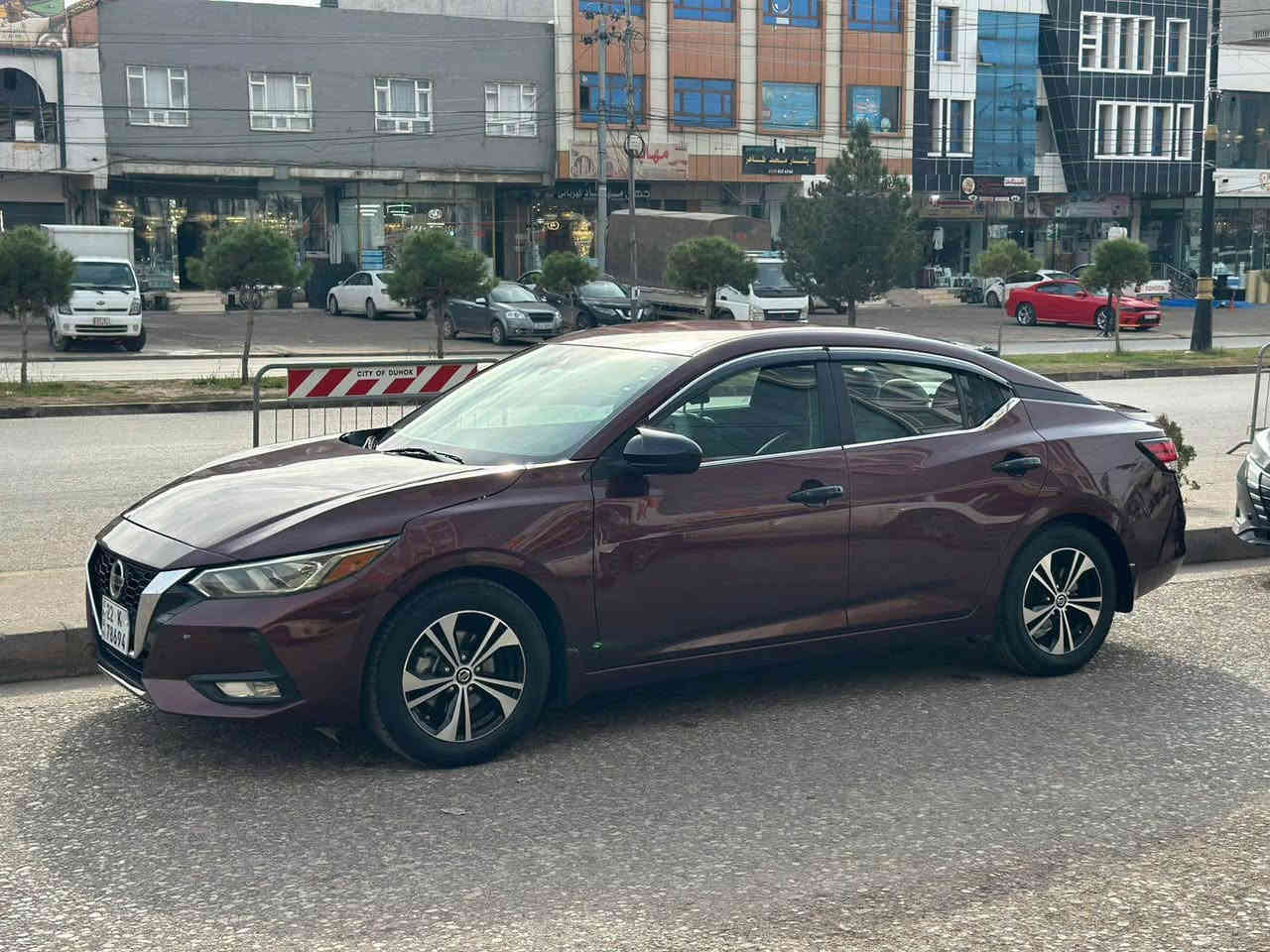 نيسان سنتره 
موديل 2021
مواصفات SV
صبخ فقط بونند بيدون دواخل 
كير محرك شرط 
سياره بسمي 
سعر 127 مجال 
مكان عقره 
رقم بي وتساب *********** دهوك, العراق
