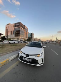 كورلا 2024 ماشية 47 الف بـيها رصعة قبق الجنطة وبارد مكانها بـغداد  للا...