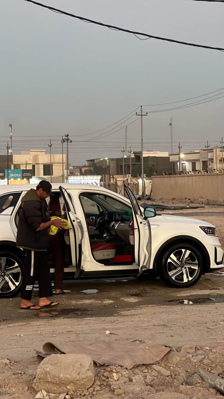 السلام عليكم
كيا سورنتو 2021 خليجي رقم اربيل
السياره بيها بارد ٣ اصابع بالباب الخلفي وباقي مكفوله
سياره على وضع الشركه
سته سلندر
ماشيه ١٠٣ الف كيلو متر
المحرك 3500
گير عصآ 8 نمرة
جنطه كهربائيه
نظام ترحيب
اربع عدسات زنون
كشنات كهرباء
حساسات اماميه وخلفيه
تبريد ثلاث قطع
تحكم ستيرن جهتين
شاشه كبيره نفكيشن
7 راكب
لد امامي وخلفية
مري شفط
تشغيل عن بعد
شاحن وايرلس
حساس اطارات+ مانع انزلاق
بردات خلفيه
موقع السياره البصرة خور الزبير
السعر: 279 وبيها مجال
الموبايل : *********** البصرة, العراق
