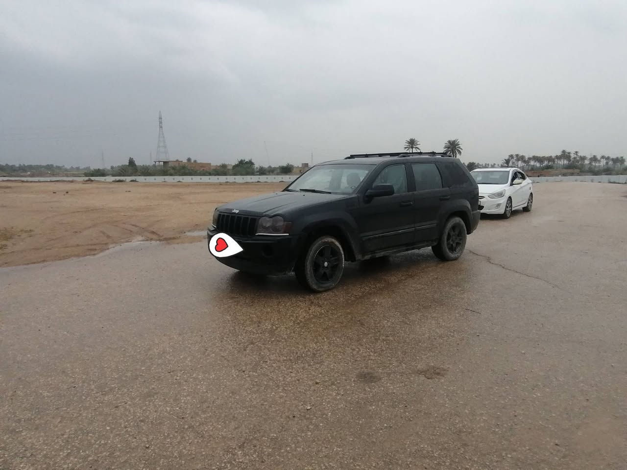 السلام عليكم
جيب كراند شيروكي مديل ٢٠٠٧ للبيع
تبريد ثلج
حداديه ٥٠٪
كير ومكينه خير من الله
القماره مصبوغه سبب جراد
باب عكس السايق مفتوح
بيه بارد بسيط
سعره ٨٥ وبيه مجال 
***********
النجف الإشراف
