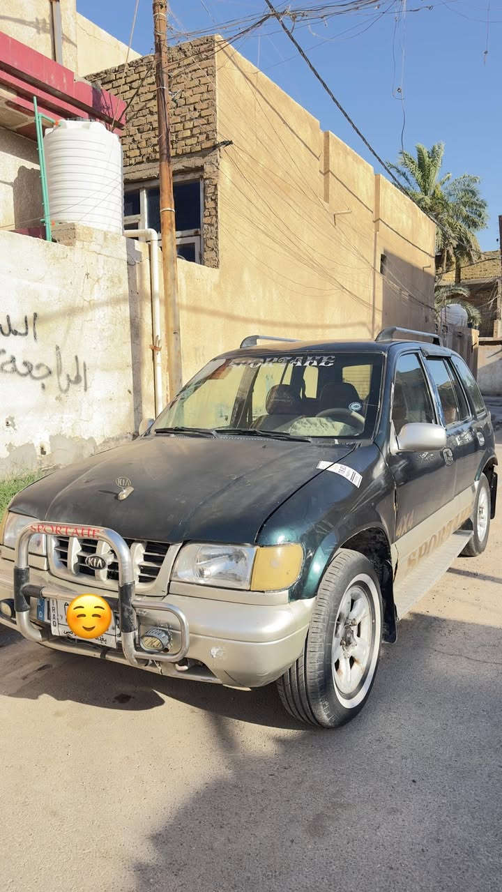 السلام عليكم سياره سبورتج 96 تحويل ثاني يوم فور ويل مكان راعيها زين القوس***********
