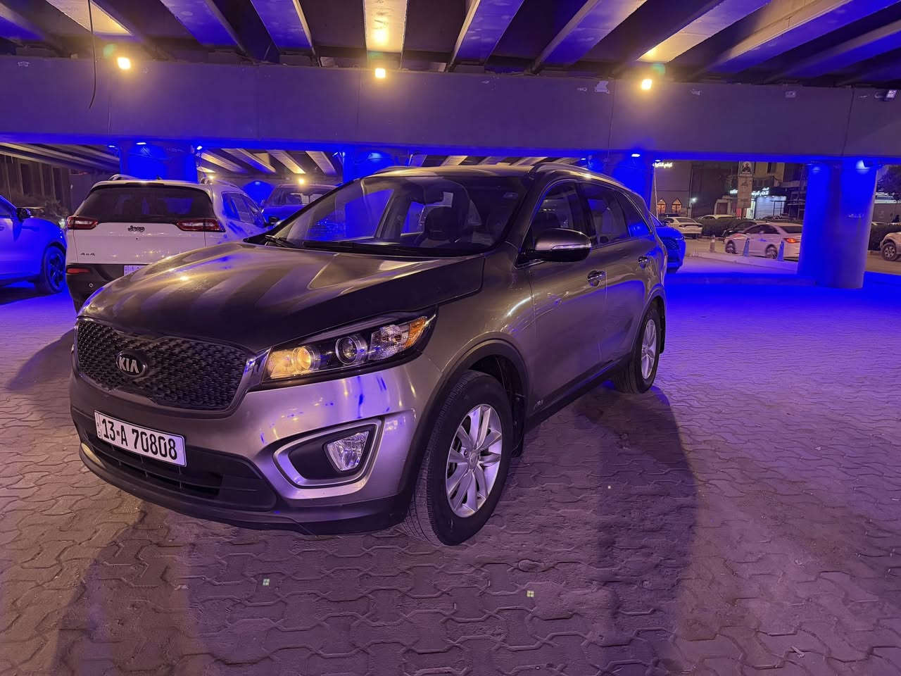 سورنتو 18 وارد امريكي رقم ميسان انكليزي محرك 4 السونار بلمنشور بدون اير باك السعر152مكان السياره العماره هـ***********
