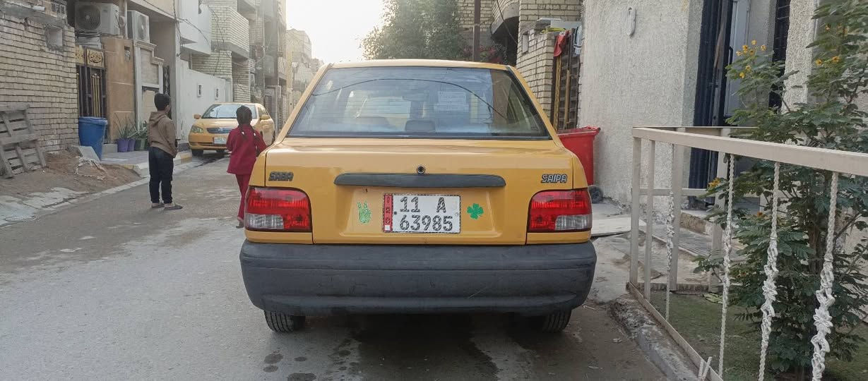 السلام عليكم سايبه موديل 11 جاهزه من كل شيء ماكينه وقير حداديه تخم تاير شواصي مقفولهه السياره جاهزه من كل شيء الدوشمه السياره عام مصفره هيئه وغرامات السياره من ايدك للشارع السعر 32 وبيها مجال***********
