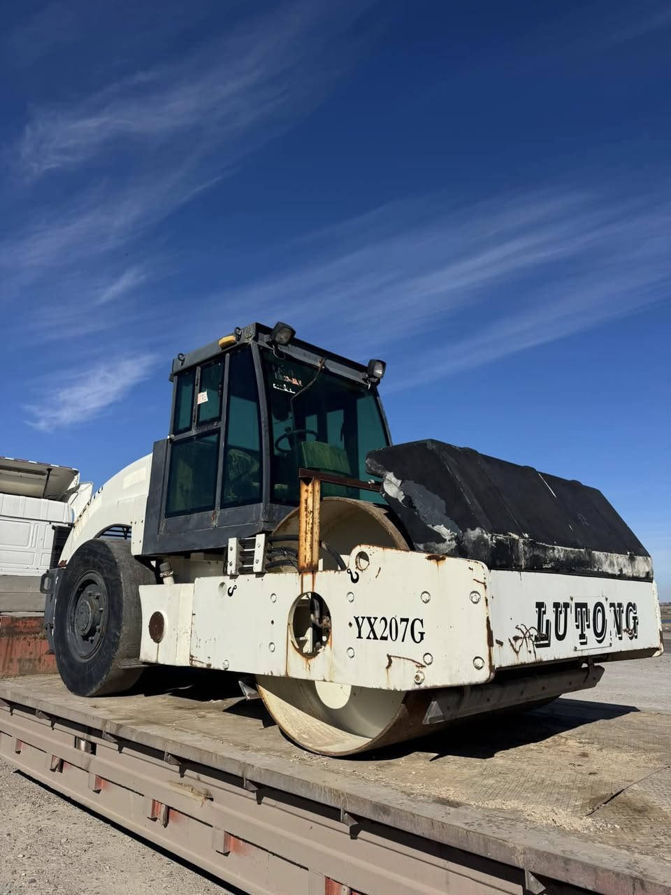 ‏Lutong yx207g
‏‎موديل 2008
‏‎4000 ساعة 
جاهزة للعمل 
‏‎رقم اربيل لوحة وسنوية 
مناسب السعر  
‏‎مكان محافظة : صلاح الدين 
***********
