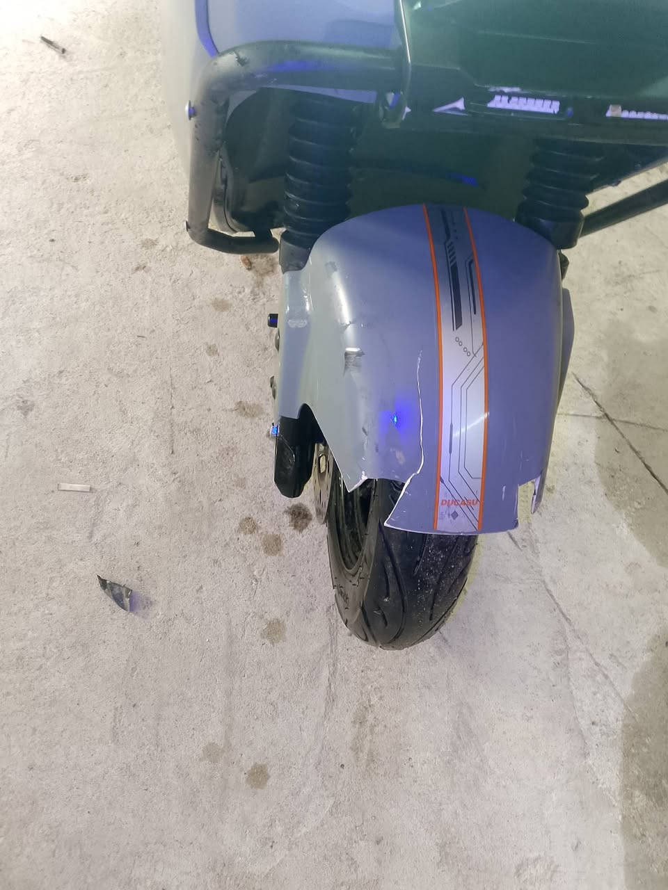 السلام عليكم دراجه للبيع موديل 25 مستخدمه ثمان اشهر السعر 650***********
