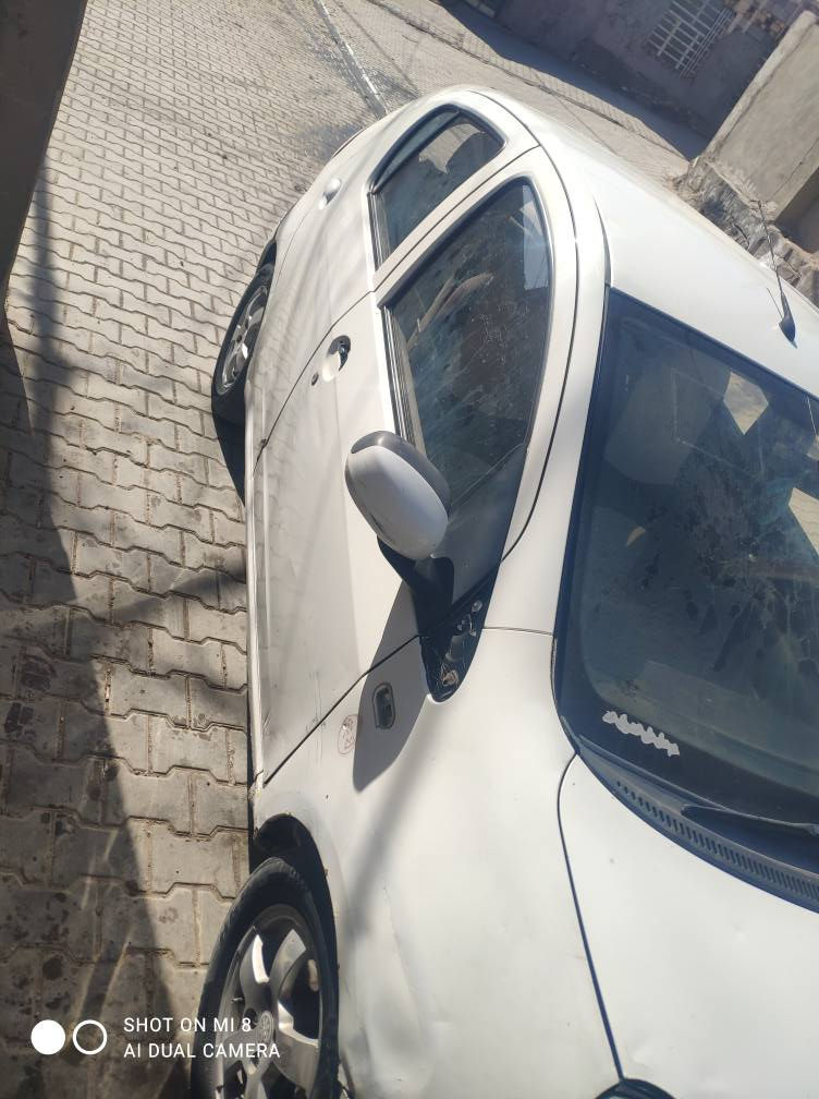 السلام عليكم لبيع سياره كير ومكينه متياز كورله كير عادي كير مكينه حداديه مكفولات كسر مكفول من ضربه شرط تحويل غرامات تكفل  بيهن السعر 25 وبيه مجال لشراي مكان نجف لشراي تصال فقط مكلف بنشر رقم ***********
