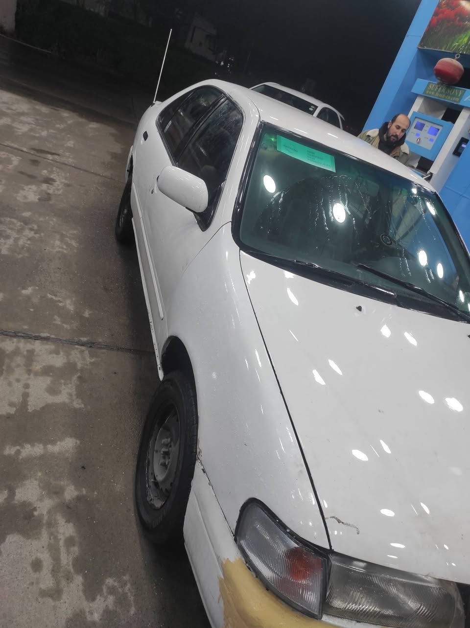 السلام عليكم نيسان سني ياباني موديل 1996سياره جاهزه ونضيفه رقم نينوى كابون بانزين السعر 40وبيها مجال للستفسار***********
