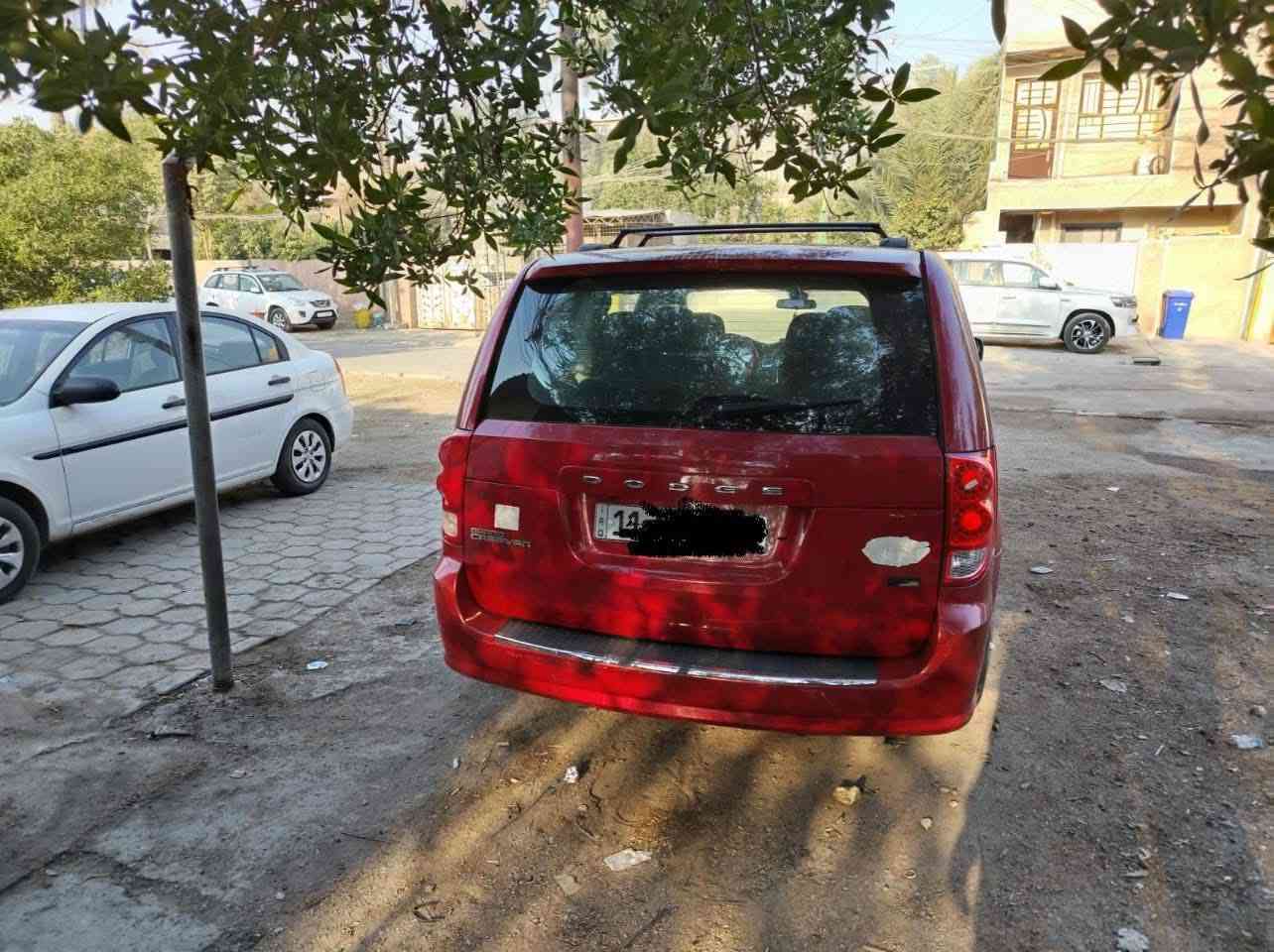 السلام عليكم
دوج كرفان مديل ١٣  
محرك ٣٦٠٠
بيبان كهرباء جنطه كهرباء
كشنات سياحي بلع
ماشية ٢٠٠ الف قابل للزياده حادث أمريكا فقط سرقه بنيد وجاملغات وبلعراق صبغ جاملغ الخلفي وشويه من باب السلايت جهت السايق اثر شخط
السعر ١٢٢ ورقه
مكان السياره بغداد حي اور
مكلف بل نشر
للاتصال على الرقم ***********
