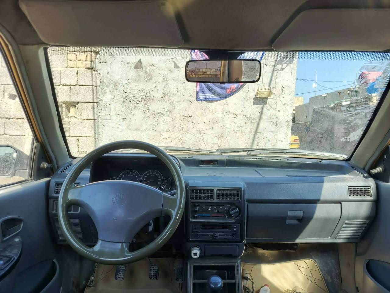 شباب سايبه موديل 11 عضم سياره جاهزه من كلشي مكينه بالجيس كير جديد كشرها حلو شواصيها جدد بلاديات كهربائيات كلها شغاله تخم تاير بيها سياره هيئه مطلوبه 140  ينكطعن من سعرها غرامات مصفره مالكها بالديوانيه رقمها قادسيه سنويه ساقطه صارلها شهرين  يريد تحويل سعرها 22 بيها مجال بسيط  ***********
