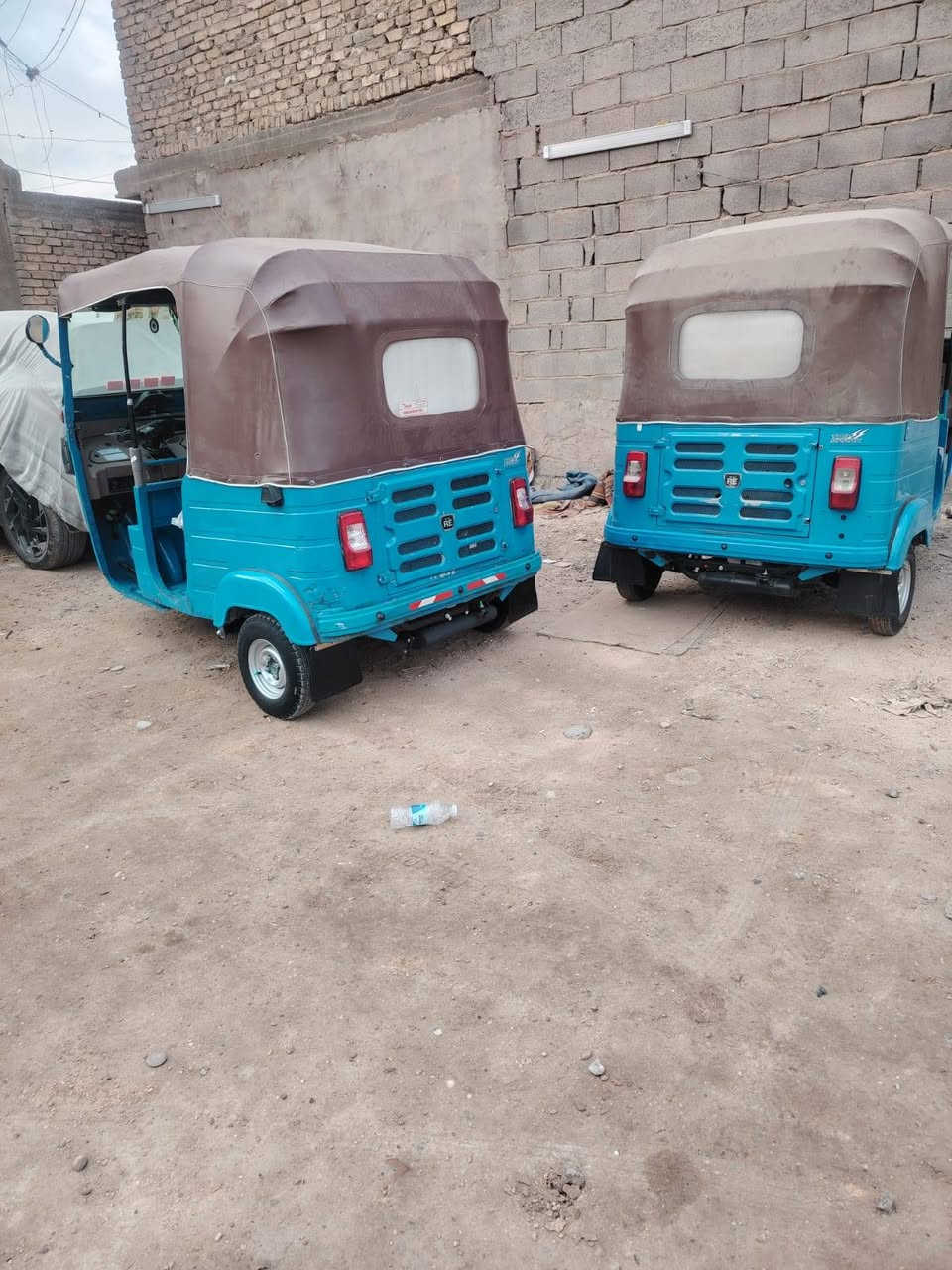 سلام عليكم تكتك للبيع 19داخله بل 20شهر 12 تكتك تخبل مال جناي فقط لغد مصبوغ باقي كفاله رقم بغداد السعر 6500بيهه مجال الشراي ***********
