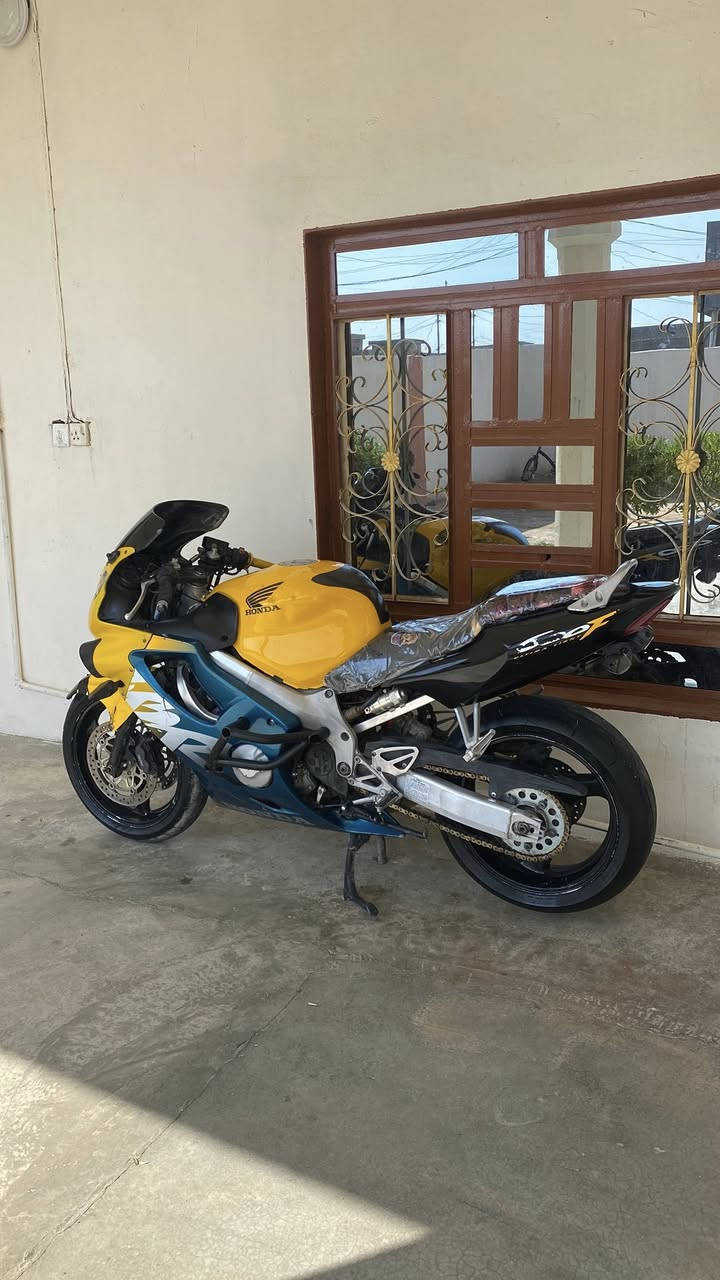 لسلام عليكم بطح مكفوله من التلير للتاير كلها شغاله محرك شرط ماممدوده سبانه علي كفاله عامه بدون رقم ترايك 280 محافضات ماراوس فقط بيع مكاني صلاح الدين بيجي  السعر اتصل ***********
