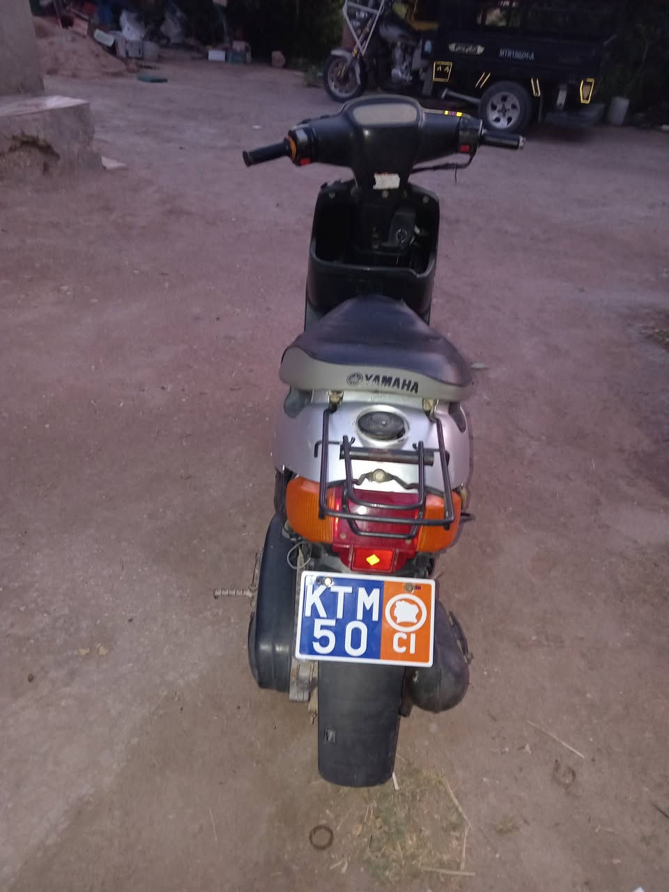 دراجه بطه للبيع جاهزه بيها لحيم بل شاصي فقط
السعر 150 الف 👑✌️👑 ***********
