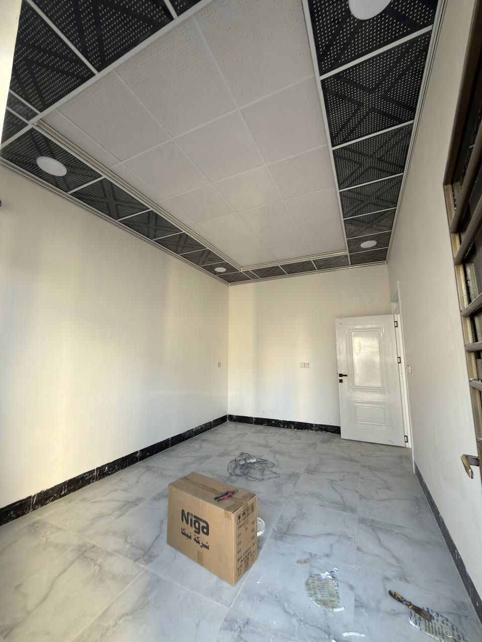 بسم الله الرحمن الرحيم

🏡 دور تونات للبيع في تكريت – الديوم / منطقة التوحيد

فرصة مميزة لامتلاك دار حديث بتصميم عملي وموقع مناسب.

🔹 المساحة: 100 متر مربع
🔹 الواجهة: 5 أمتار
🔹 النزال: 20 متراً

مواصفات الدار:

* 🛏️ 3 غرف نوم
* 🛋️ استقبال
* 🍽️ مطبخ
* 🚿 3 مجاميع صحية

📞 للاستفسار والتواصل:
***********
