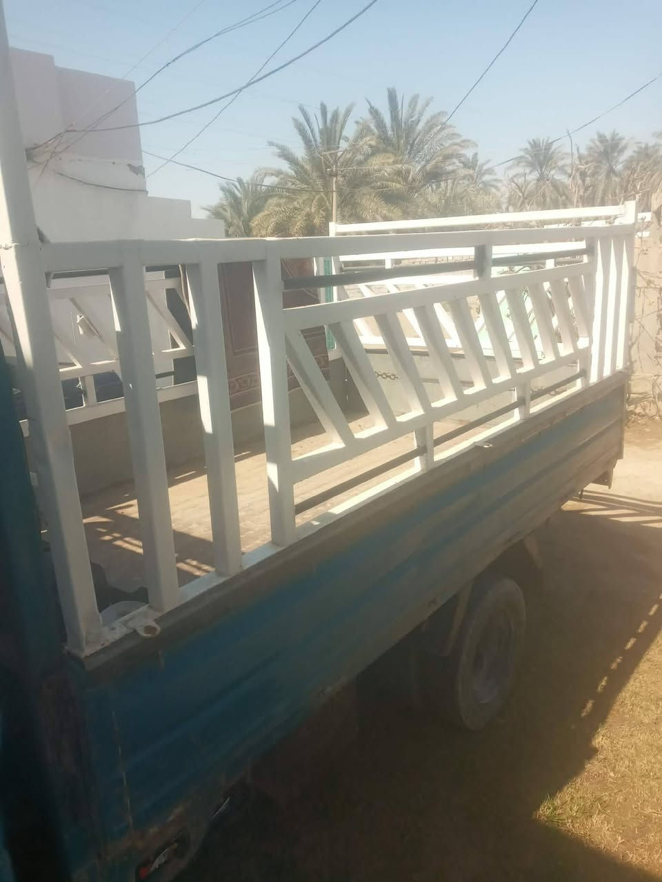 سلام عليكم محجل للبيع نضيف ***********
