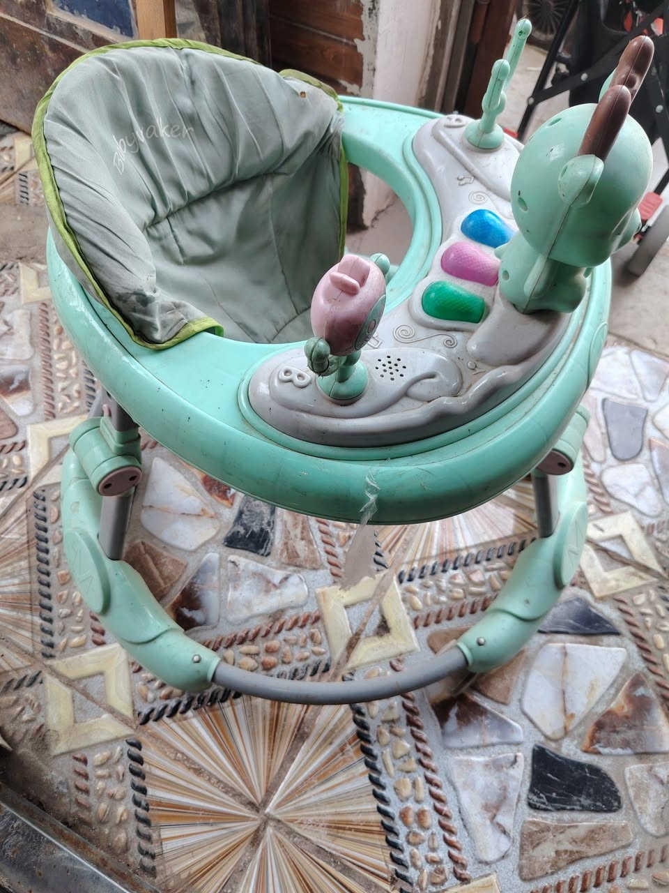 أغراض منزليه للبيع في التنومه للاستفسار ***********
