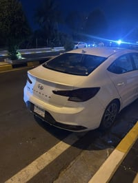 النترا 2019  وارد امريكي للبيع   محرك 2000دوش  كيرAT     مواصفات العاد...