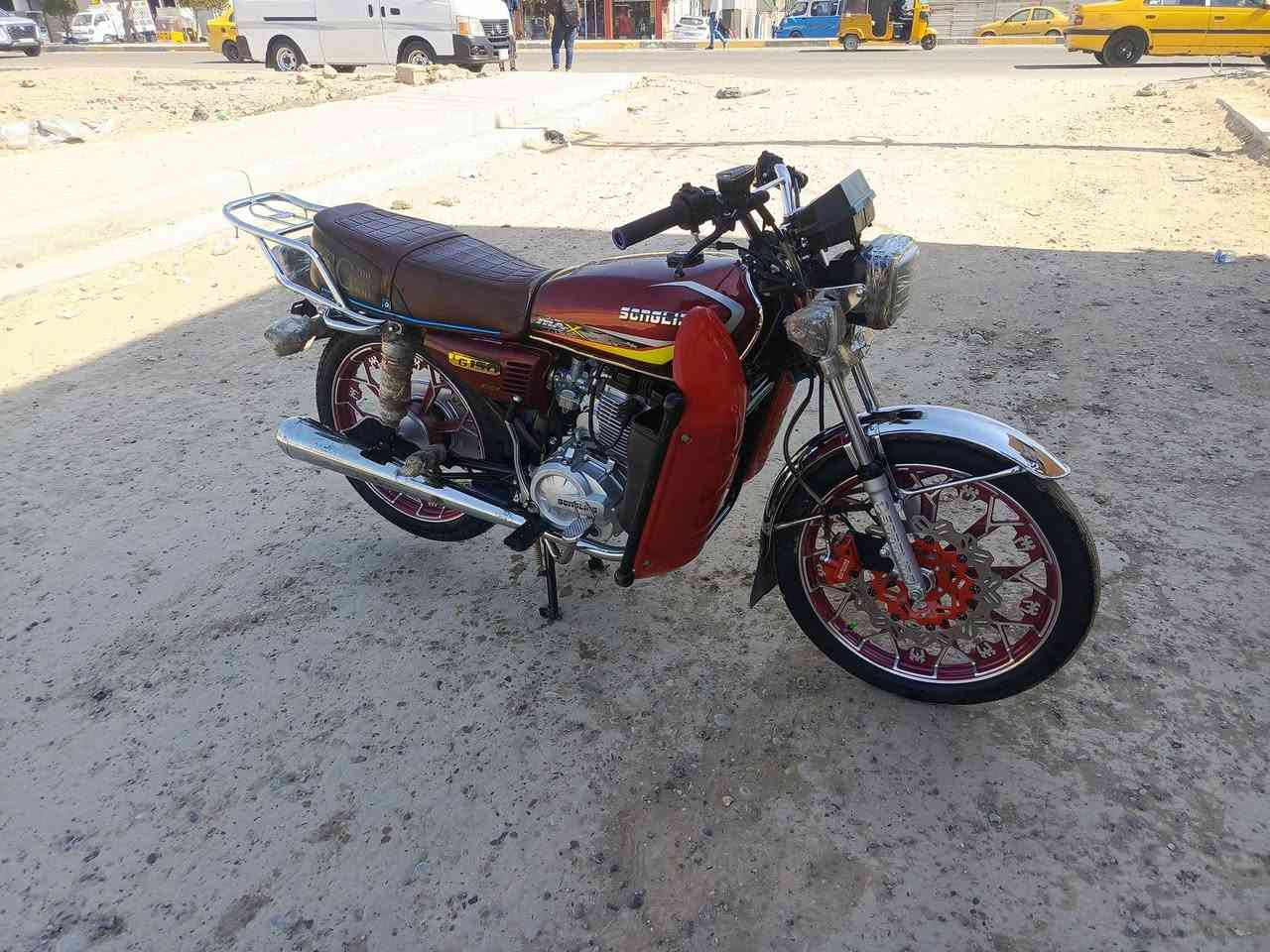 للبيع سيفان موديل 2025زيرو بل كارتون رمبه بصمه تشتغل عن بعد اوراق كامله لسعر 750مكاني بغداد ***********
