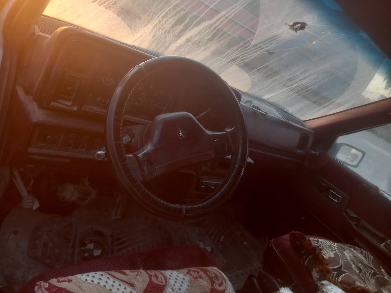 مكلف بنشر كلايزر مسجلة صلاح الدين السعر ١٦ ورقة وبيها مجال ومراوس هم يرهم ***********م
