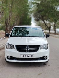 دوج كرفان 2008 رقم دولي بغداد هزه جديده مكينه 3300 كير مكينه كفاله حدا...