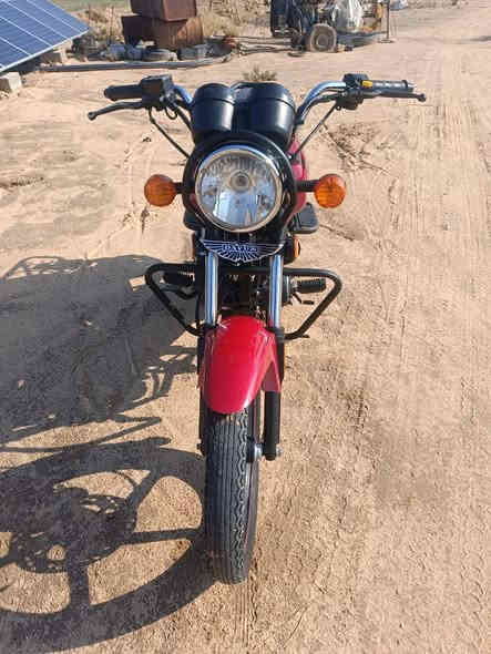 السلام عليكم دائما للبيع اوراق سوري سعرها 1 و200 وبيها مجال محرك 200 مكانه حيدريه خانص2020 ***********
