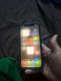 اكس أس ماكس ذاكره512بطاريه ابلاديه  نسبتهه 77 جهاز نضافه 100 ب 100 فقط...