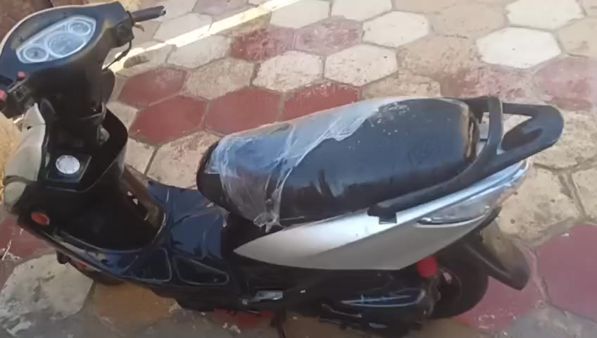 سلام عليكم دراجه البيع جي فور نضيفه وشرط تشغيل سلف دراجه اسحك سحك بيه ولياخذه ماخسران سعر 350 وبيه مجال 
مكان مركز ناصرية وشراي بي خير ويدلل


**إذا كنت صاحب هذا الإعلان وتريد حذفه لأي سبب، رجاءا أرسل رسالة إلى الدعم الفني**