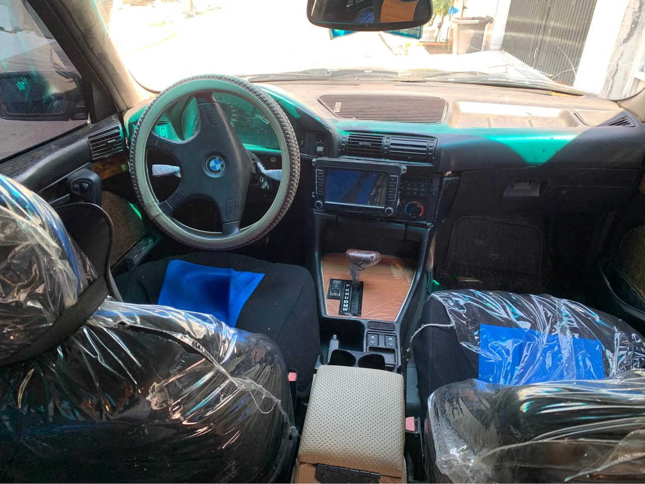 ***********.    ***********.   بةناوي خوا گةورة  بيئم. مةكينة ٢٠تؤماتيك. ئارم سلي ماني بة شرتي كيرو مة كينةو تةقو رقة. هيج مسرفي نية   سحري ٢٢ورقة. شوين هولير خبات الحمدانية, نينوى
